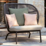 Angers Nantes Cholet Saumur Icones Fauteuil Vincent Sheppard Kodo mobilier exterieur outdoor lounge Studio Segers Cocoon Almond 5