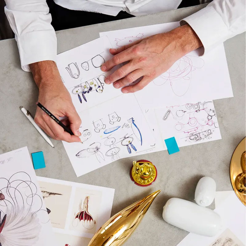 Angers Nantes Cholet Saumur Icones Moooï Lampe a poser Noot Noot Pets Light Blanc Or Marcel Wanders 1