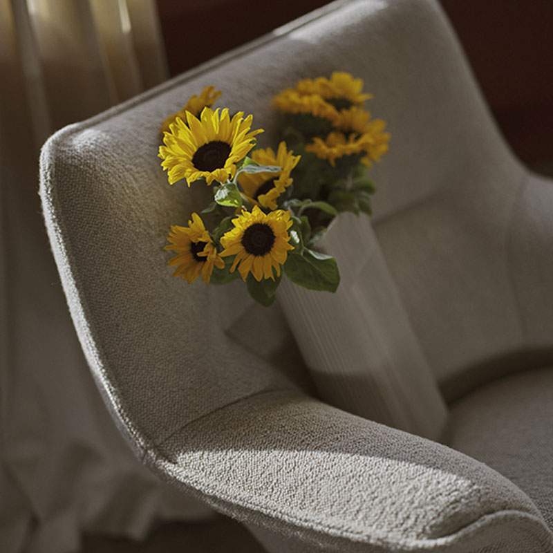 Angers Nantes Cholet Saumur Icones Fauteuil Doze Muuto mobilier Scandinave Olive cocooning Anderssen & Voll 11