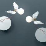 Angers Nantes Cholet Saumur Icones Ingo Maurer Applique lucellino oiseau poetique ampoule verre plume blanc 11