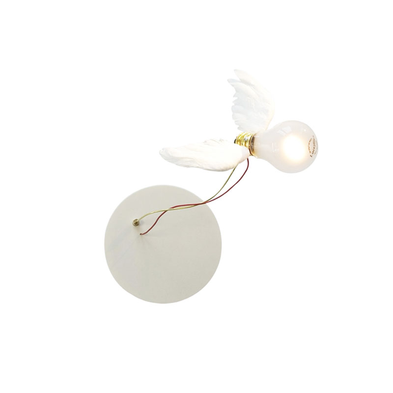 Angers Nantes Cholet Saumur Icones Ingo Maurer Applique lucellino oiseau poetique ampoule verre plume blanc 12