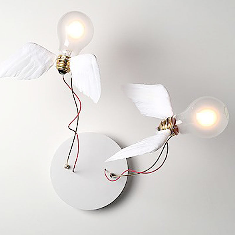 Angers Nantes Cholet Saumur Icones Ingo Maurer Applique lucellino oiseau poetique ampoule verre plume blanc 9