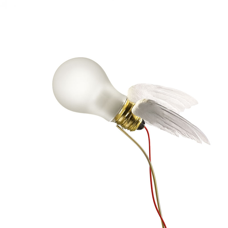 Angers Nantes Cholet Saumur Icones Ingo Maurer Lucellino oiseau plume poetique lampe de table 0