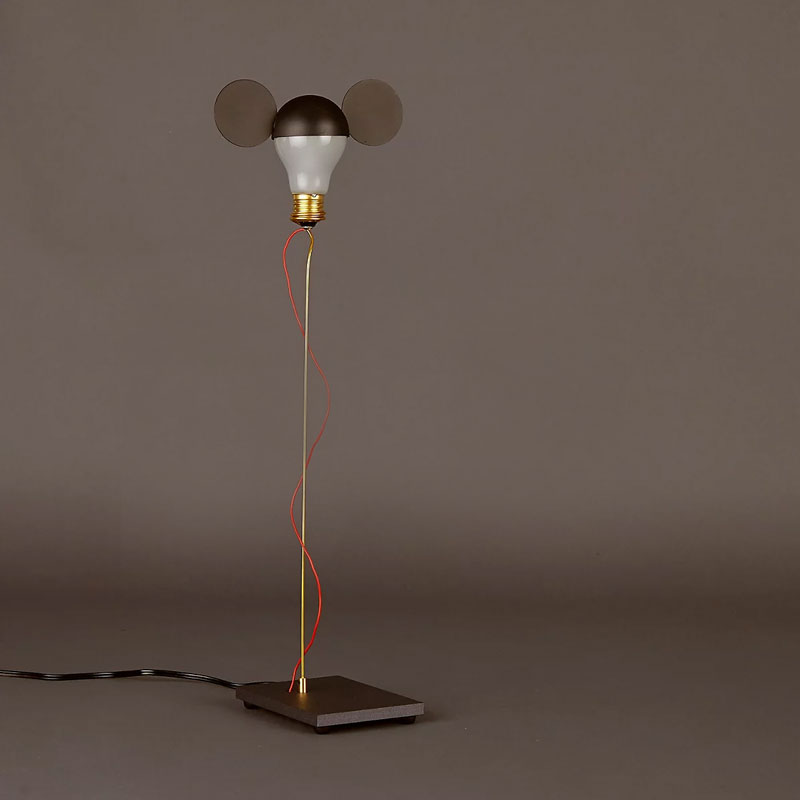 Angers Nantes Cholet Saumur Icones Ingo Maurer lampe a poser homage noir Mickey Noir I Ricchi Poveri Toto 5
