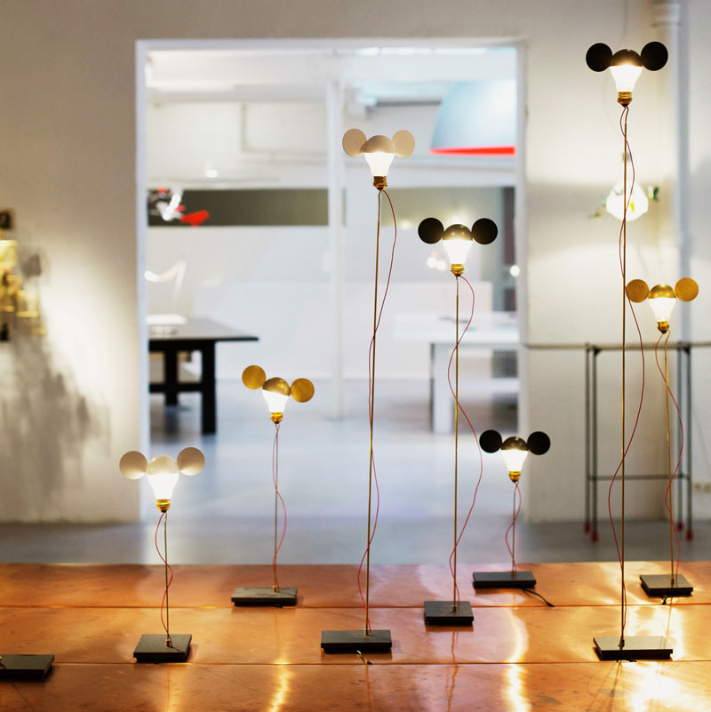 Angers Nantes Cholet Saumur Icones Ingo Maurer lampe a poser homage noir Mickey Noir I Ricchi Poveri Toto 7
