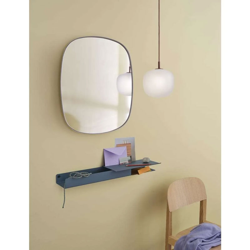 Angers Nantes Cholet Saumur Icones Miroir Framed gris small salle de bain Muuto mobilier Scandinave Mika Tolvanen 2