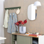 Angers Nantes Cholet Saumur Icones Miroir Framed gris small salle de bain Muuto mobilier Scandinave Mika Tolvanen 8