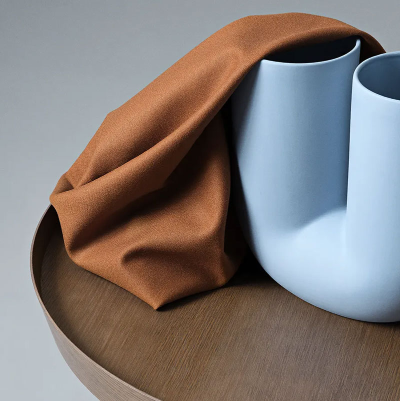 Angers Nantes Cholet Saumur Icones Panière Around table basse Brun Foncé Noyer mobilier Scandinave Thomas Bentzen 3