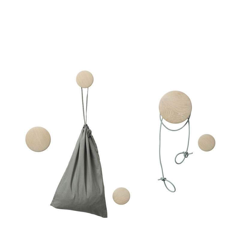 Angers Nantes Cholet Saumur Icones Patère Dots bois chêne Muuto mobilier Scandinave rangement accessoire porte manteau Lars Tornøe 13