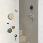 Angers Nantes Cholet Saumur Icones Patère Dots bois chêne Muuto mobilier Scandinave rangement accessoire porte manteau Lars Tornøe 3