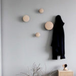 Angers Nantes Cholet Saumur Icones Patère Dots bois chêne Muuto mobilier Scandinave rangement accessoire porte manteau Lars Tornøe 6