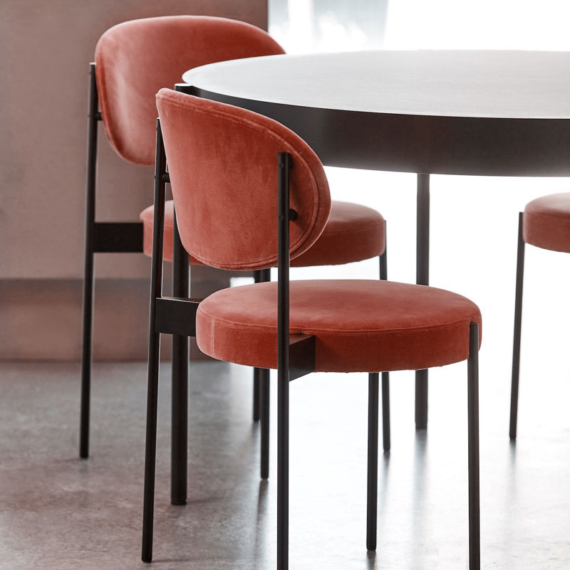 Angers Nantes Cholet Saumur Icones Verpan Chaise Serie 430 restaurant tissu velour art deco mobilier design Verner Panton 6