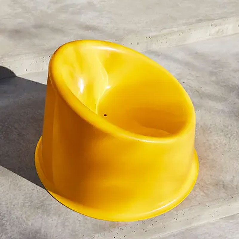 Angers Nantes Cholet Saumur Icones Verpan Fauteuil Pantopop jaune outdoor fun empilable mobilier design Verner Panton