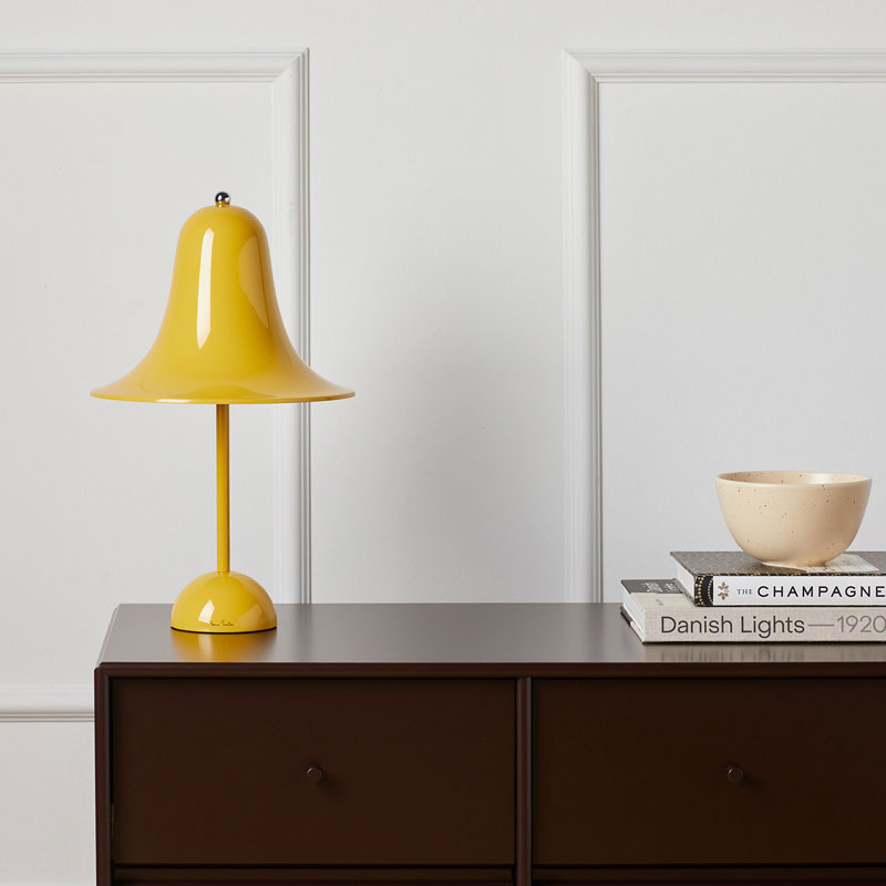 Angers Nantes Cholet Saumur Icones Verpan lampe a poser Pantop jaune cloche Verner Panton 4