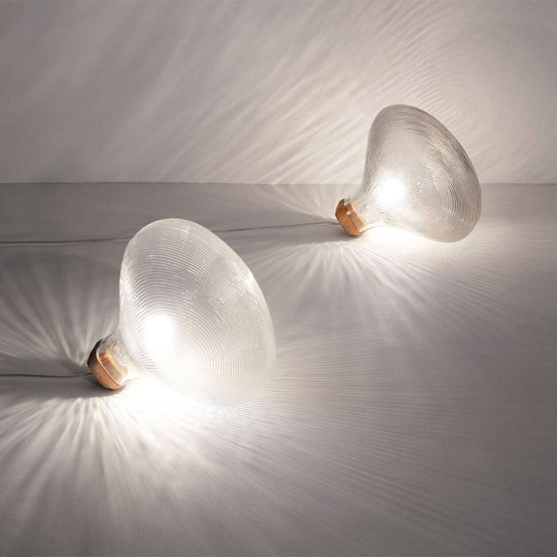 Angers Nantes Cholet Saumur Icones lampe a poser Petite Friture Tidelight verre liege phare voiture Pierre Favresse 3