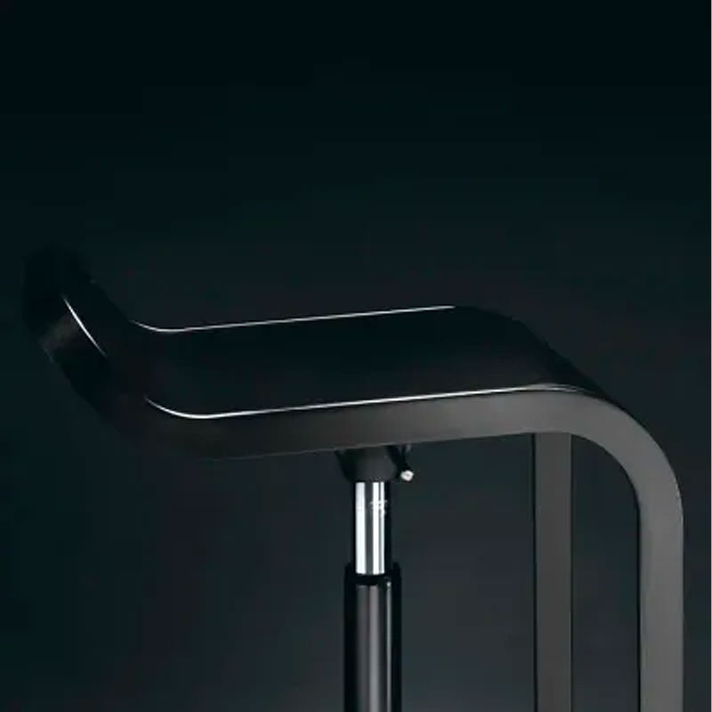 Angers Nantes Cholet Saumur Paris Bordeaux Le mans laval Icones Lapalma Tabouret bois Chêne LEM Noir Piston Bar dimension Shin & Tomo 3