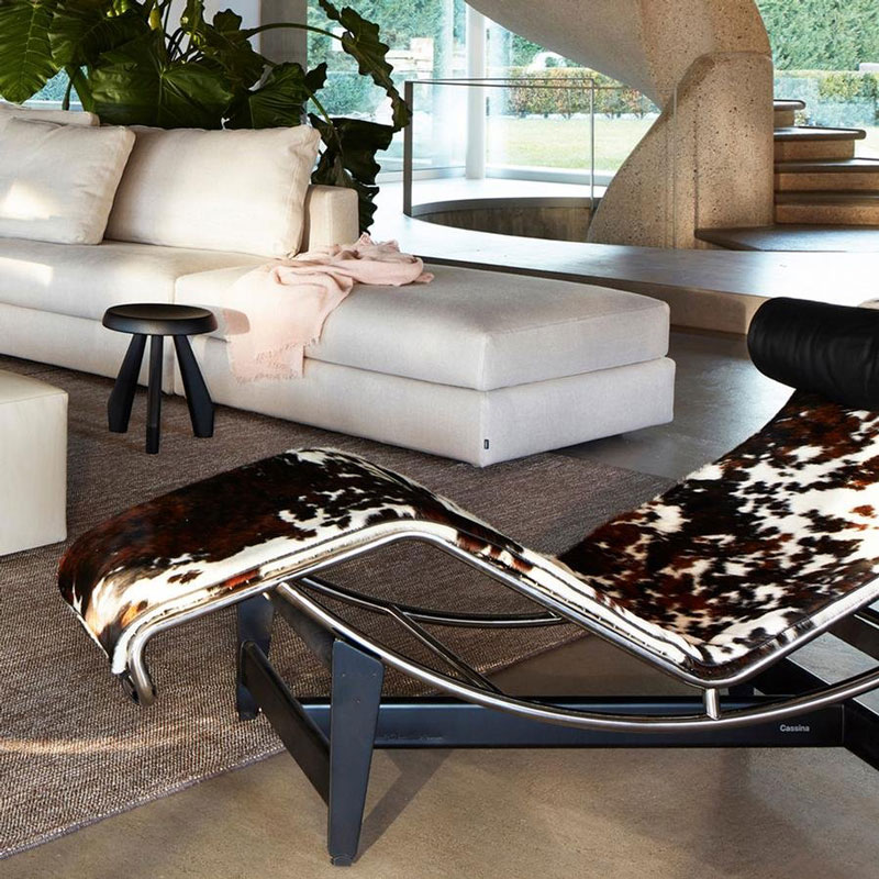 Angers Nantes Cholet Saumur bordeaux paris Tours Laval Poitiers Le Mans orleans Icones Chaise Longue Le corbusier Cassina Peau Poil fauteuil chrome 6