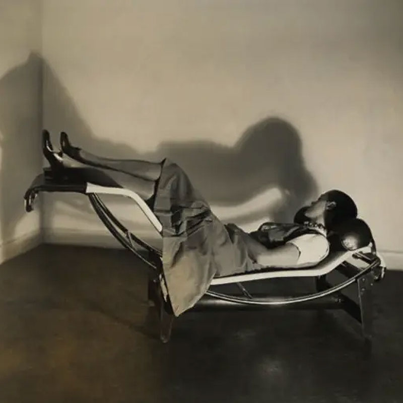 Angers Nantes Cholet Saumur bordeaux paris Tours Laval Poitiers Le Mans orleans Icones Chaise Longue Le corbusier Cassina cuir fauteuil chrome noir 9