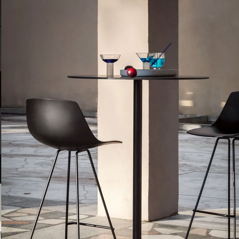 Angers Nantes Cholet Saumur Paris Bordeaux Le mans laval Icones Lapalma Tabouret bois Noyer Miunn Karri Monni 7