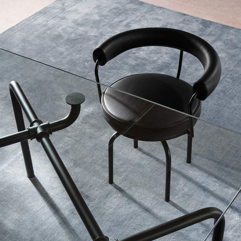 Angers Nantes Paris Bordeaux Poitiers Laval Tours Mans Niort Rennes Poitiers Icônes Cassina Fauteuil Lc 7 Chaise Perriand Noir Corbusier 5