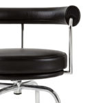 Angers Nantes Paris Bordeaux Poitiers Laval Tours Mans Niort Rennes Poitiers Icônes Cassina Fauteuil Lc 7 Chaise Perriand Noir Corbusier 8