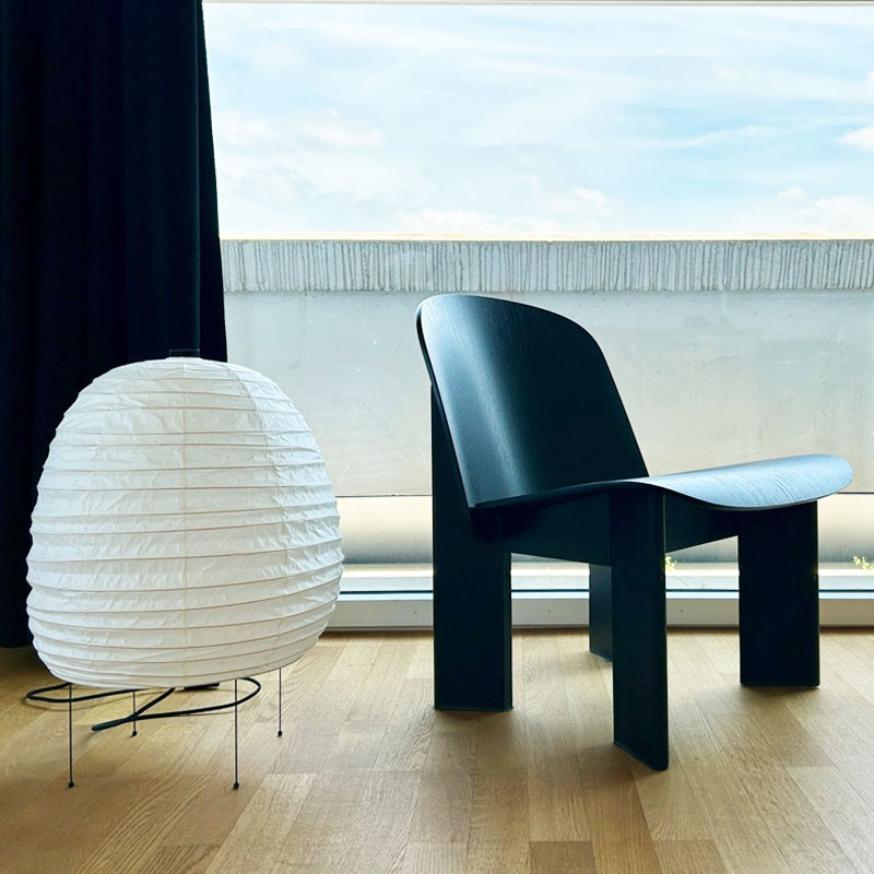 Angers Nantes Cholet Paris Bordeaux Rennes Mans Laval Icones Hay Scandinave Fauteuil bois Chisel Chêne noir Andreas Bergsaker 5