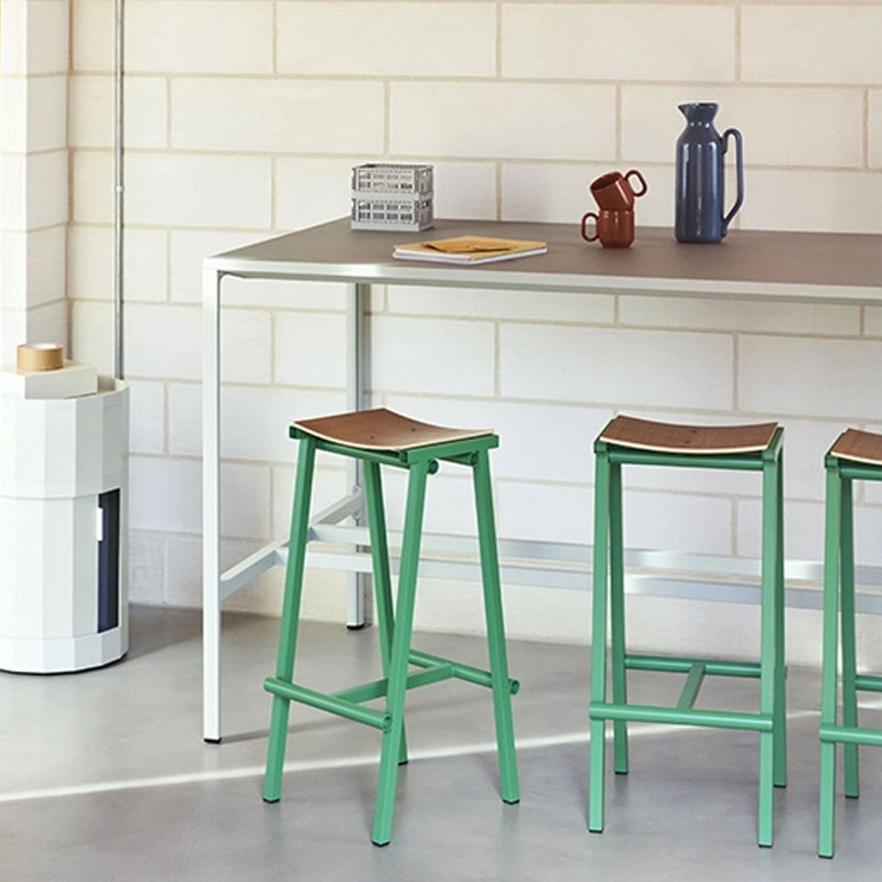 Angers Nantes Cholet Paris Bordeaux Rennes Mans Laval Poitiers Icones Hay Scandinave Tabouret Tuburete Chene vert jade Marc Morro 3