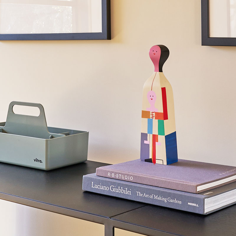 Angers Nantes Paris Bordeaux Rennes Mans Laval Poitiers Orleans Tours Icônes Objet Wooden Dolls N° 04 Vitra Alexander Girard 9