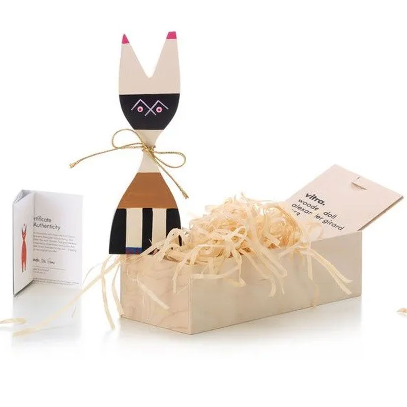 Angers Nantes Paris Bordeaux Rennes Mans Laval Poitiers Orleans Tours Icônes Objet Wooden Dolls N° 09 Vitra Alexander Girard 2