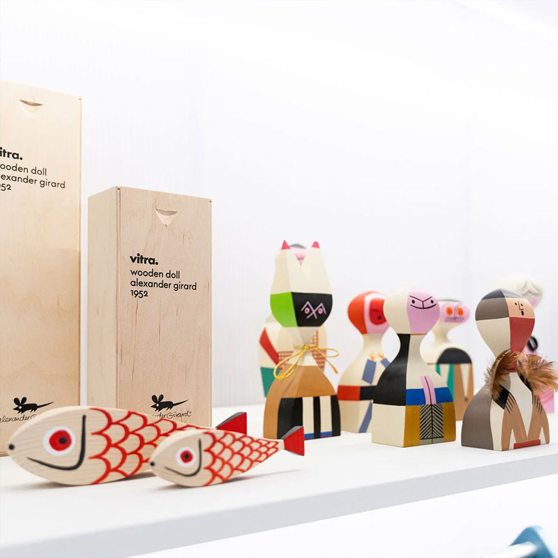 Angers Nantes Paris Bordeaux Rennes Mans Laval Poitiers Orleans Tours Icônes Objet Wooden Dolls N° 09 Vitra Alexander Girard 8