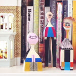 Angers Nantes Paris Bordeaux Rennes Mans Laval Poitiers Orleans Tours Icônes Objet Wooden Dolls N° 15 Vitra Alexander Girard 7