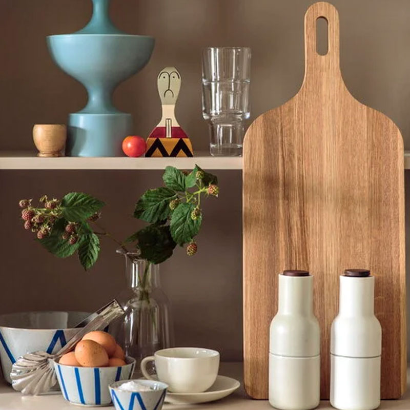 Angers Nantes Paris Bordeaux Rennes Mans Laval Poitiers Orleans Tours Icônes Objet Wooden Dolls N° 17 Vitra Alexander Girard 2